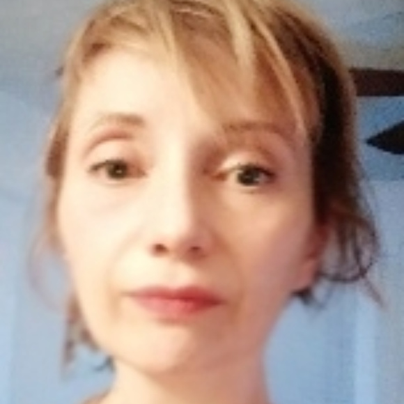 Meet your Posher, Jessica - Picture 3 of 3